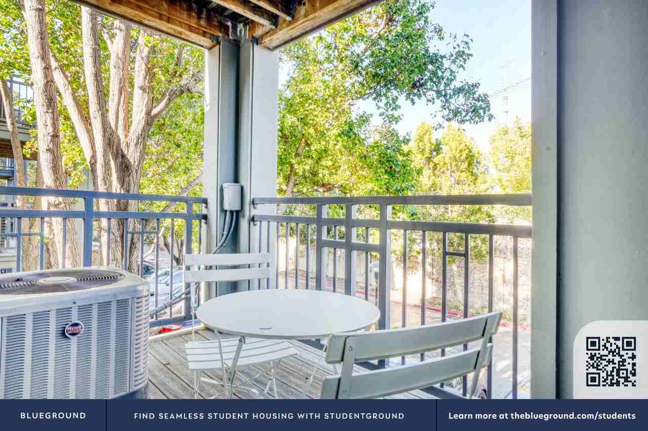 1220 North Fair Oaks Avenue - Photo 7 of 80