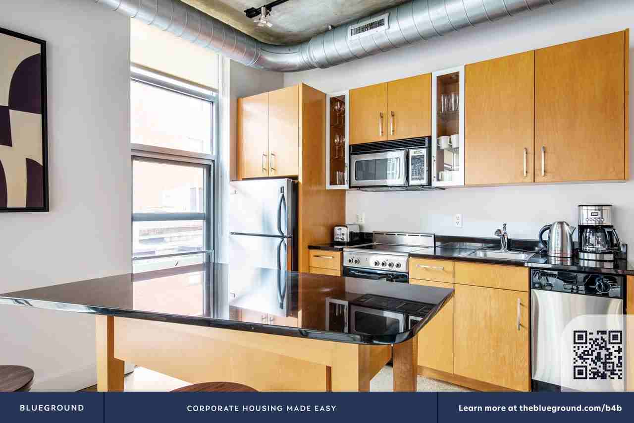 1445 P Street Northwest - Photo 5 of 20