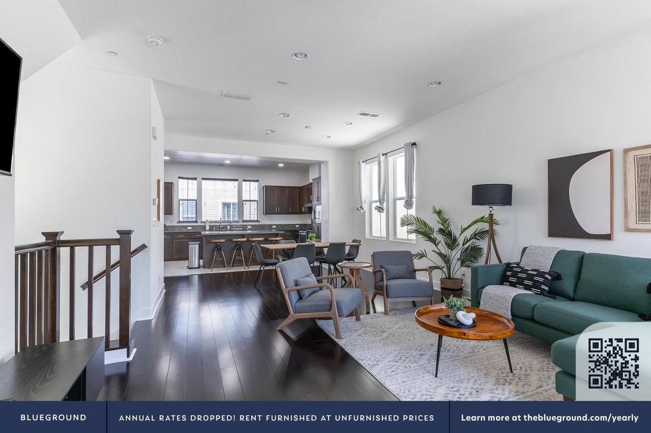 5567 Rosa Way #1609 - Photo 3 of 29