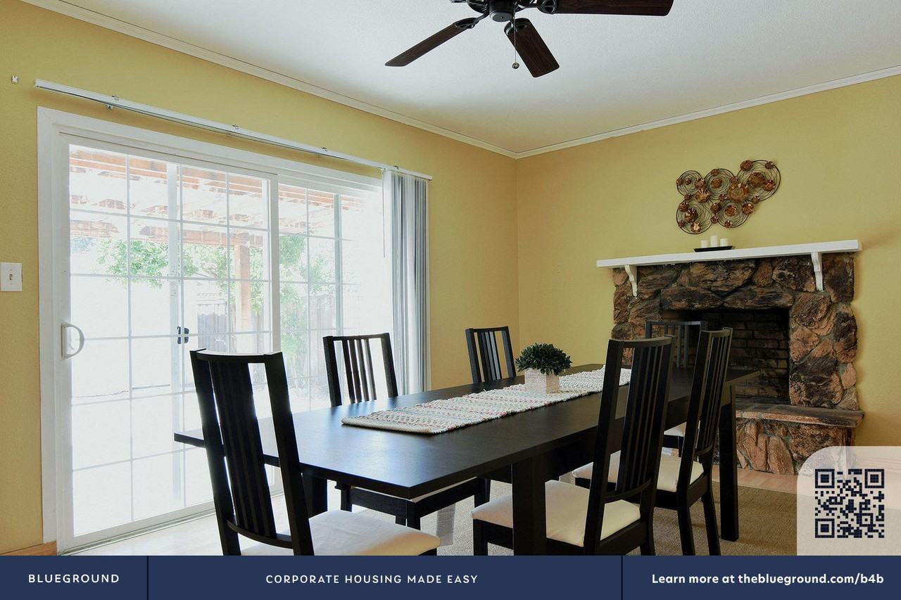 3051 Mark Ave #1510 - Photo 5 of 16