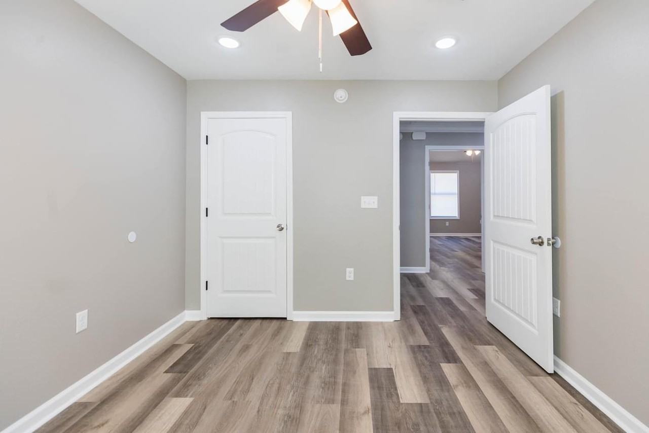 313 N High St #A - Photo 7 of 19