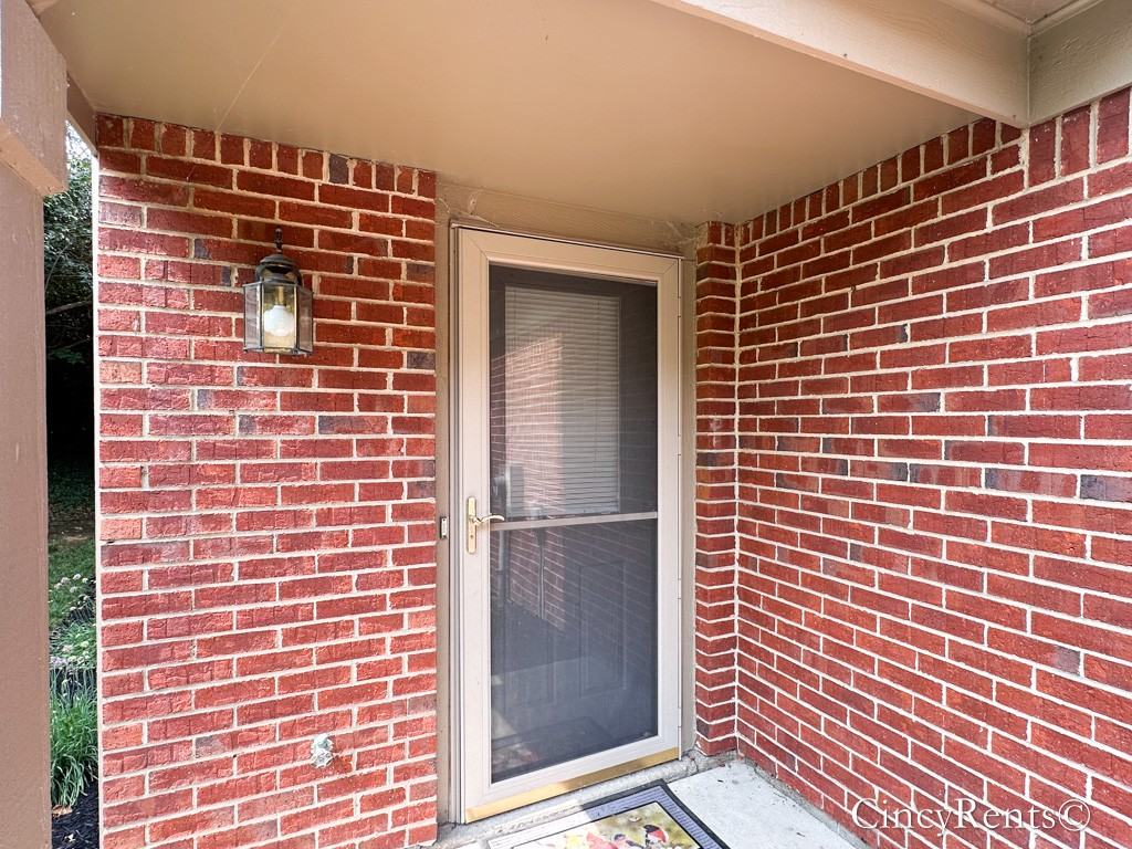 7571 Greenarbor Dr #7571 - Photo 2 of 29