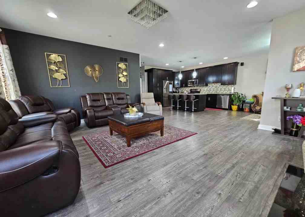 124 Aubrey Ln #NA - Photo 3 of 35