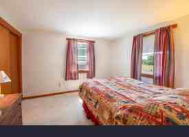 featured image of 57 Edgecomb Rd #1