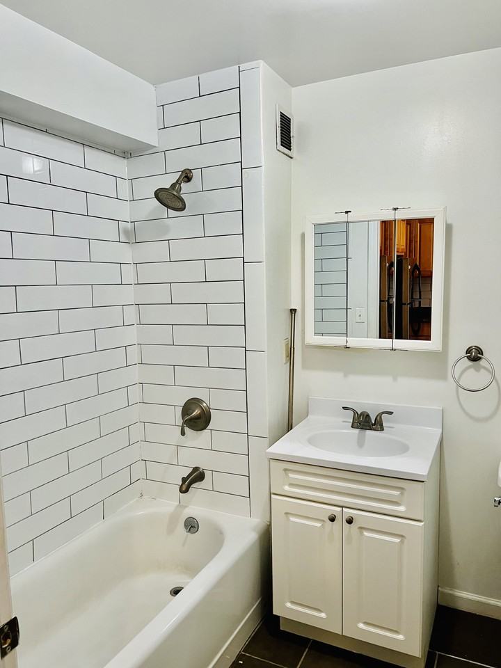 147 Main Street #5D - Photo 6 of 10