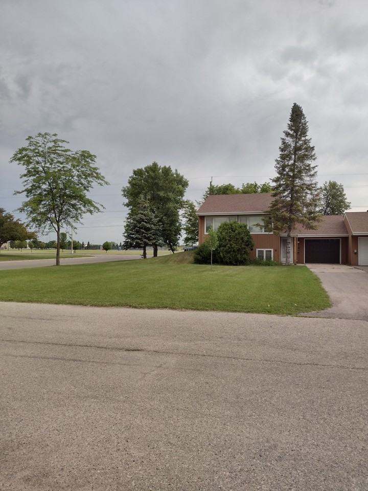 1718 Widman Ln E #NA - Photo 3 of 14