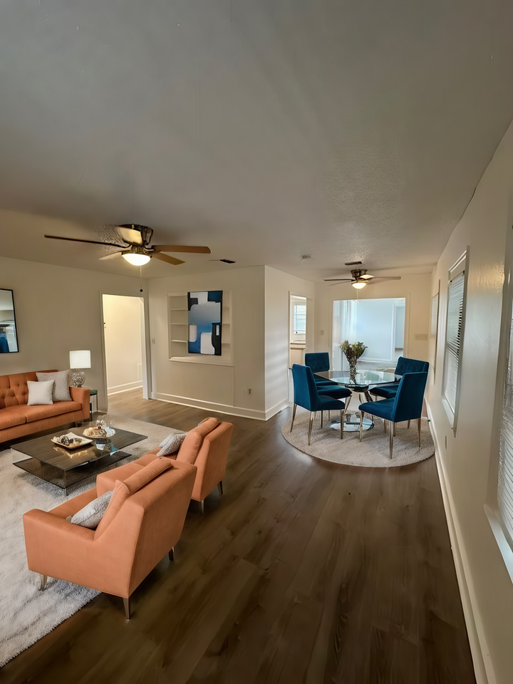 1411 Turner St - Photo 4 of 28