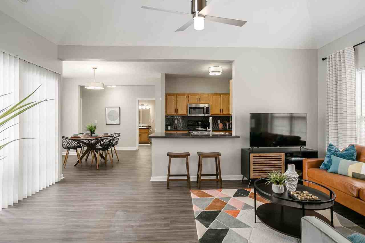 Bradford Hill Apartments & Townhomes - Photo 4 of 50