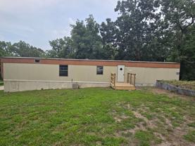 20891 Hampton Dr - Photo 1 of 1