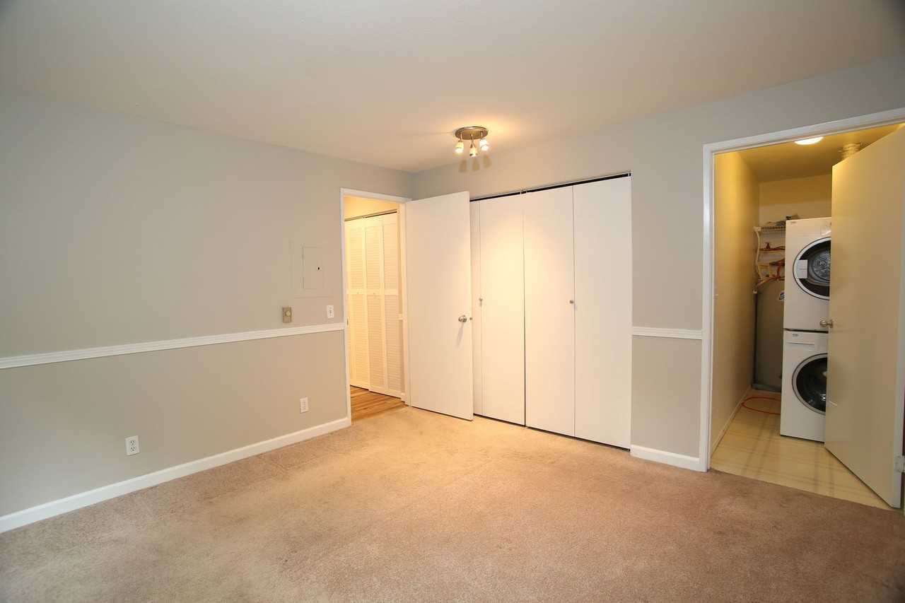 1726 Belmont Ave - Photo 2 of 9