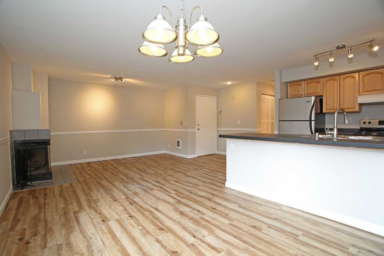 1726 Belmont Ave - Photo 6 of 10