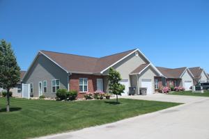 featured image of 2603 2603 - 2651 Brennen Lane & 3519 - 3533 Curran Avenue