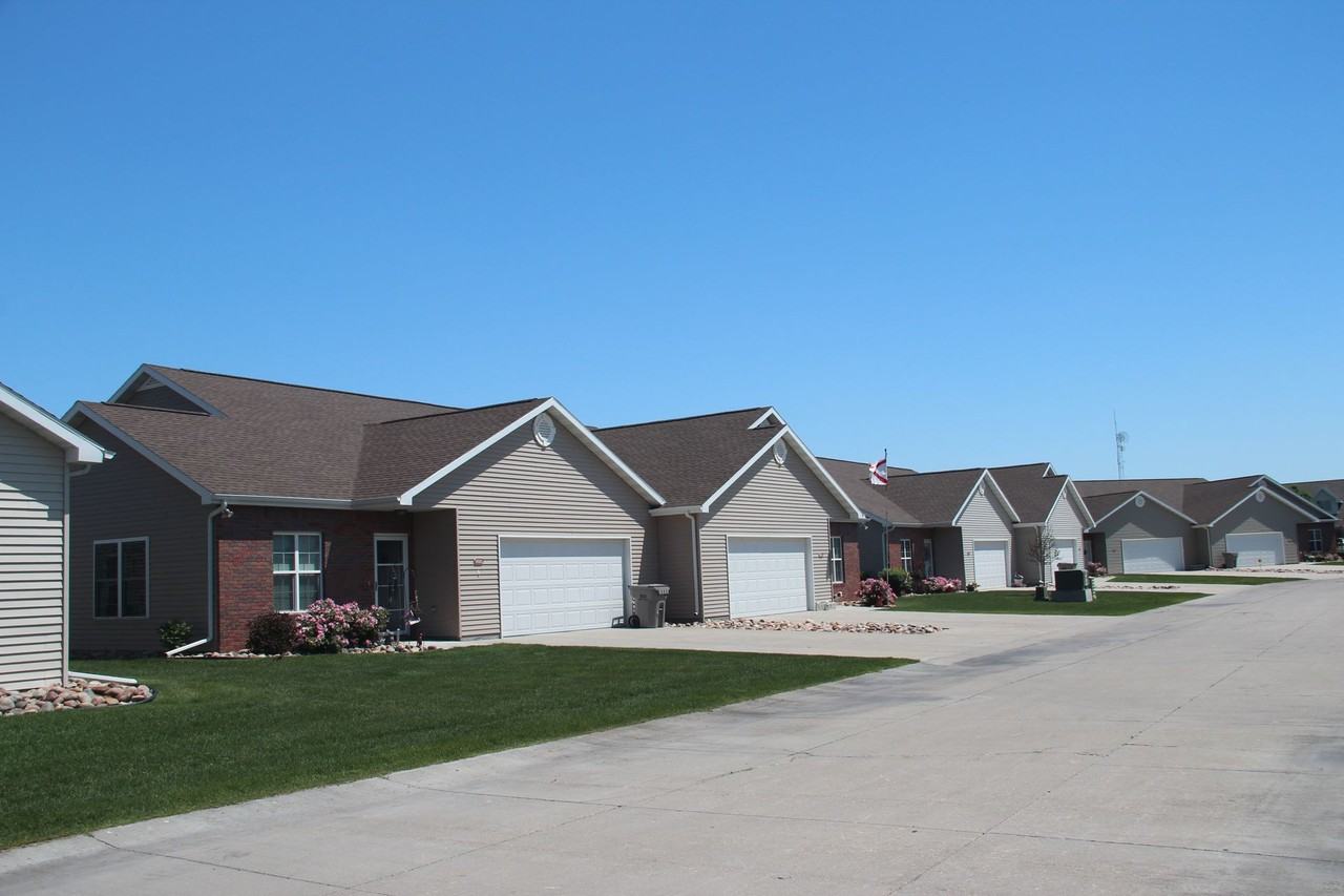 FRANCIS FAMILY L.L.C. - Photo 3 of 31