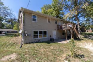 706 Demaret Dr - Photo 1 of 1
