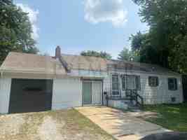 featured image of 3305 S Sterling Ave