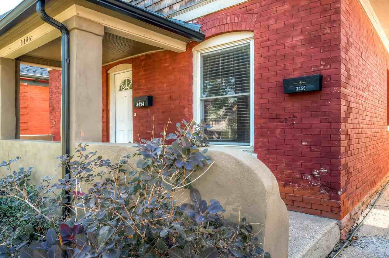 3454 W Moncrieff Pl - Photo 3 of 24