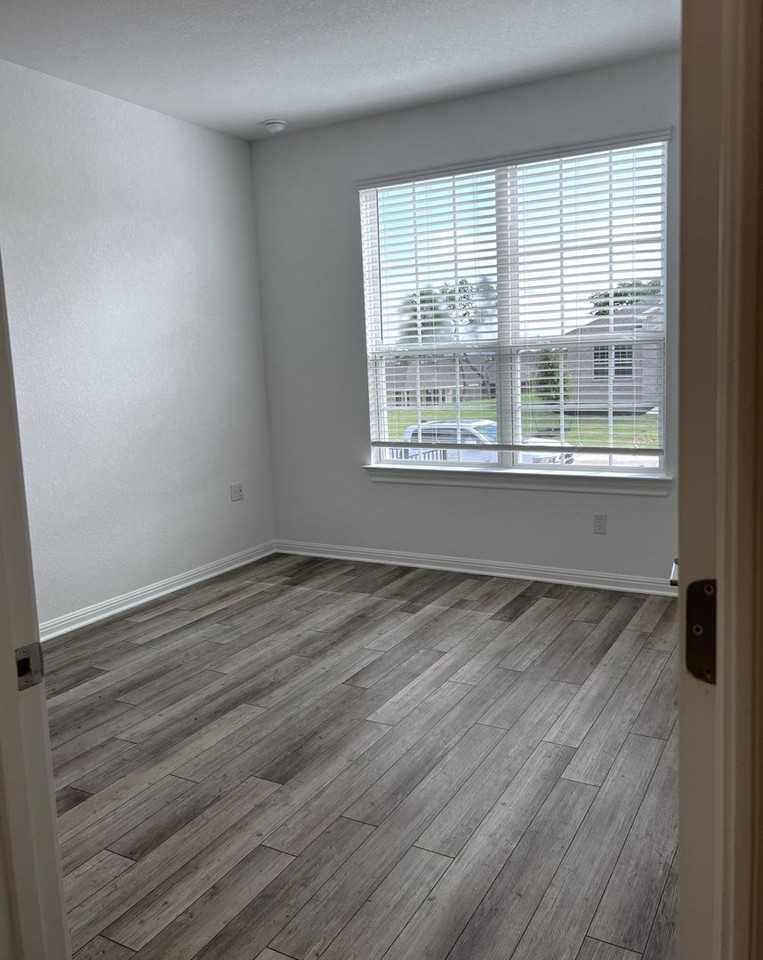 106 Middle Creek Road - Photo 5 of 50