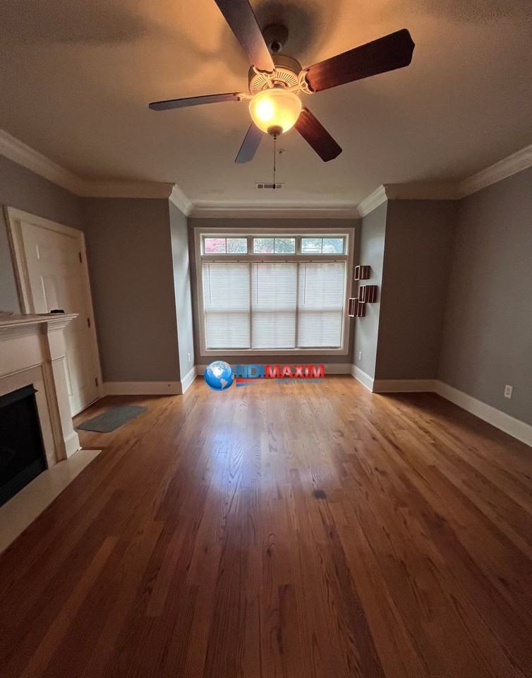 2586 Wander Trl - Photo 3 of 11