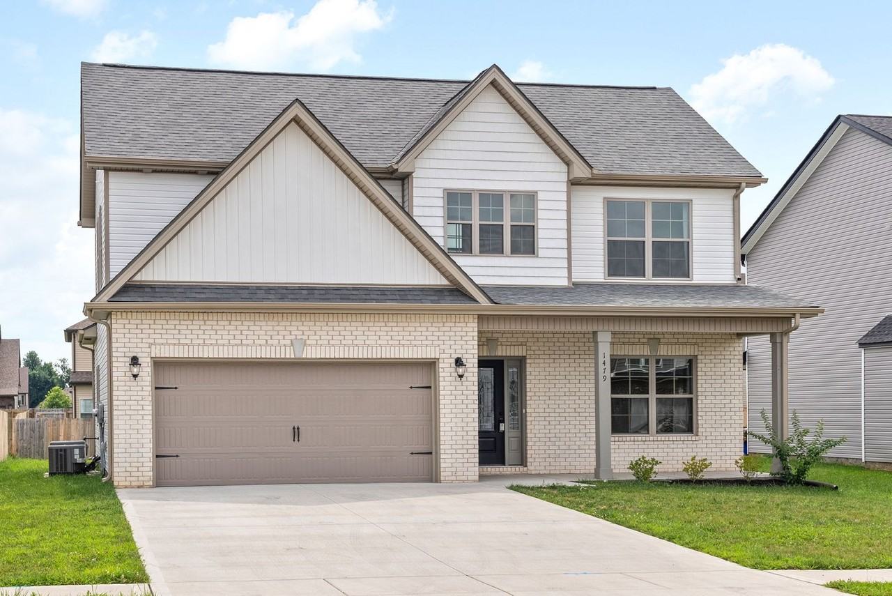 1479 Kingbird Dr - Photo 3 of 41