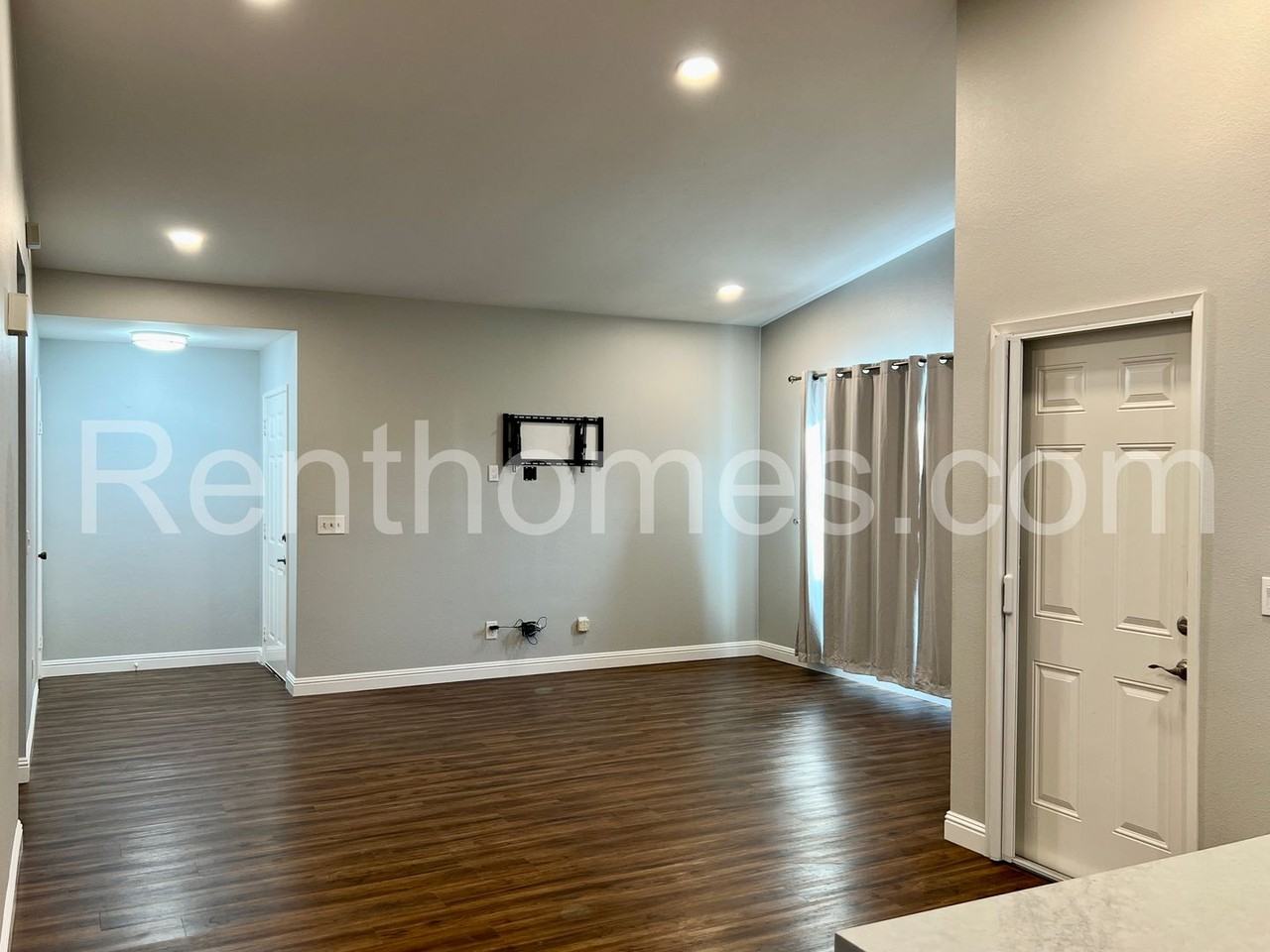 227 Ocotillo Pl - Photo 5 of 31