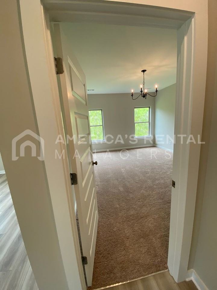 9289 Havenridge Loop - Photo 7 of 31