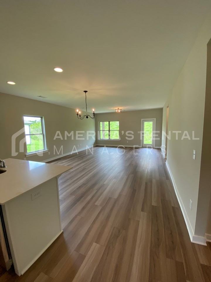 9295 Havenridge Loop - Photo 7 of 34