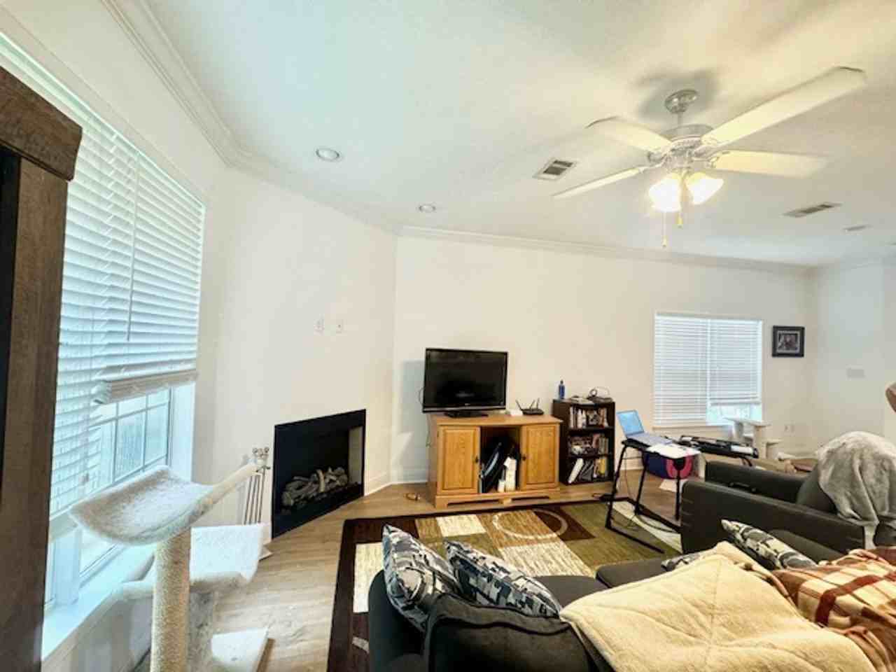 124 Big Oaks Ln - Photo 5 of 13