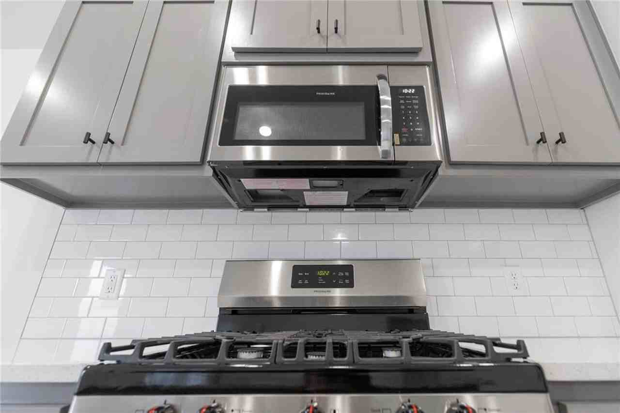 1816 Zayden Ln - Photo 6 of 26