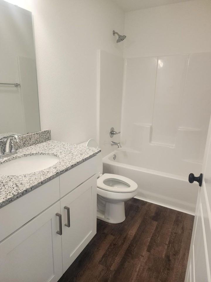 1337 Foundry Dr - Photo 7 of 20