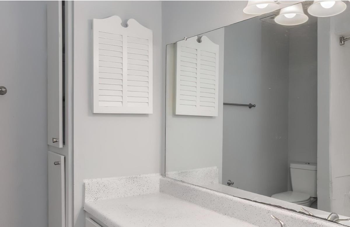 805 Central Dr - Photo 5 of 24