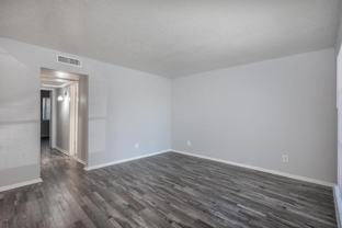 805 Central Dr - Photo 1 of 1