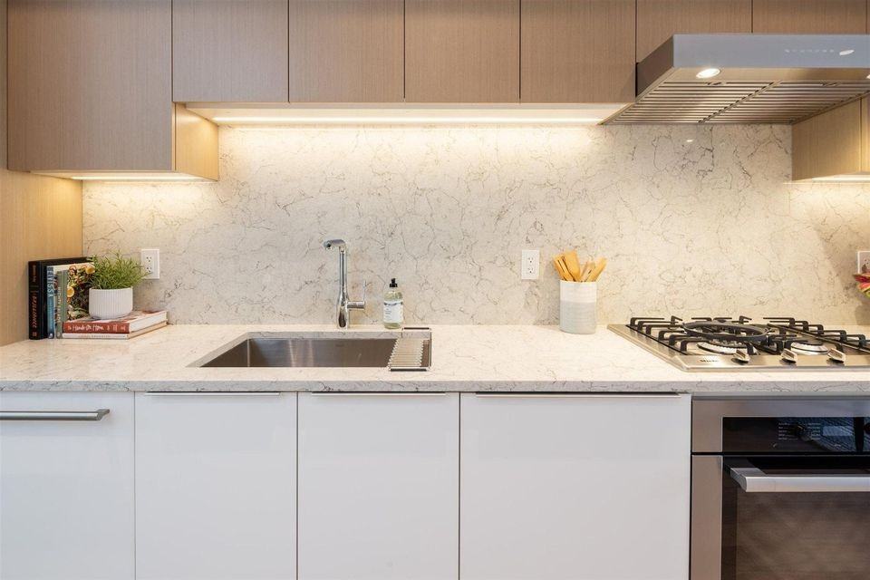 2143 West 7th Avenue - Photo 7 of 22