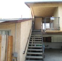 637 S Jordan Ave - Photo 1 of 1