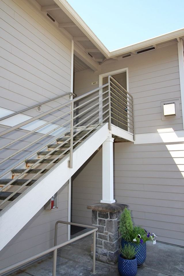 15072 Nw Central Dr #403 - Photo 2 of 17