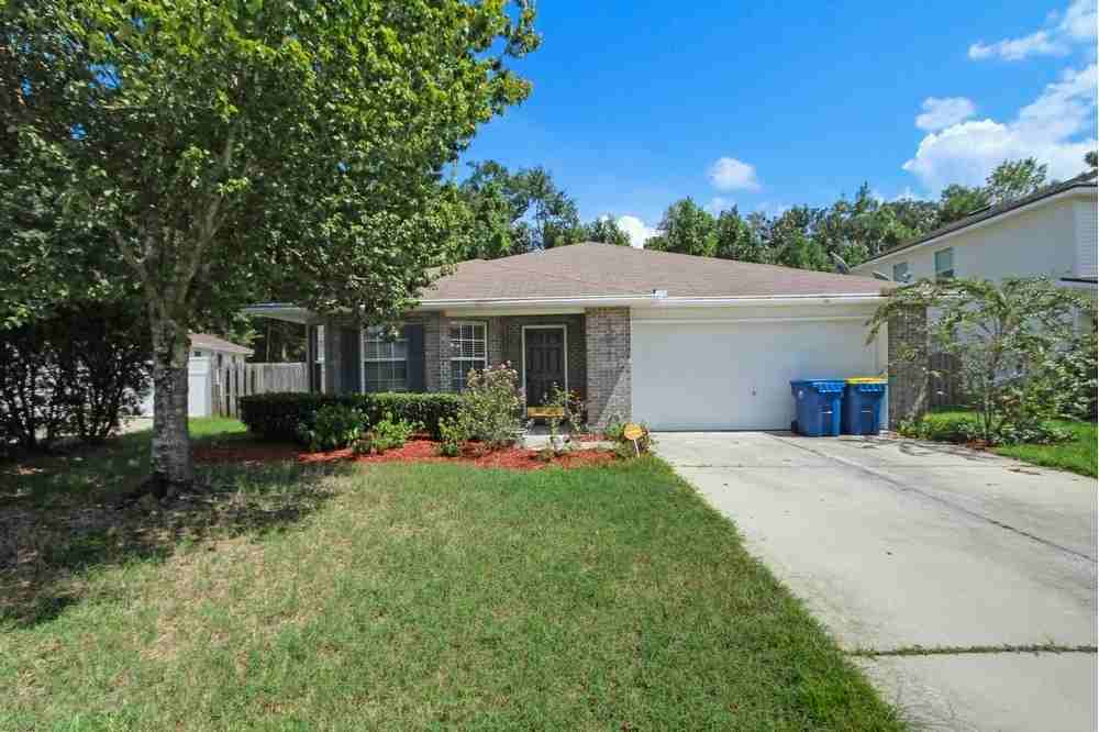 13477 Ashford Wood Ct E - Photo 3 of 35