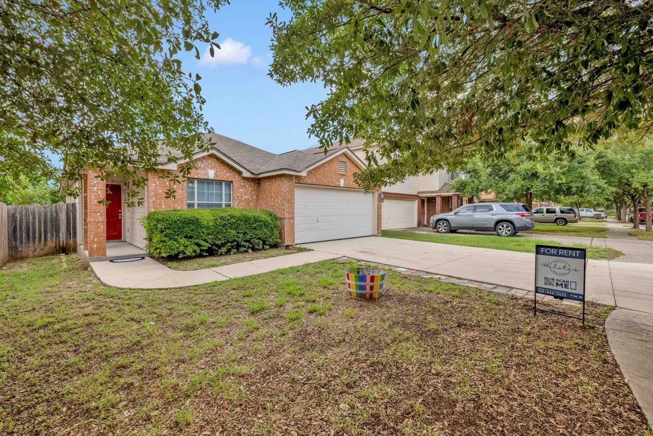 8811 Laguna Fls - Photo 3 of 21