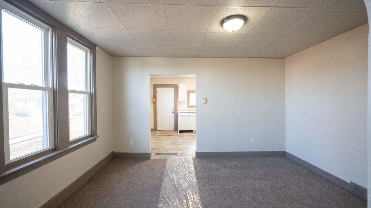 119 Heim Ave - Photo 3 of 13