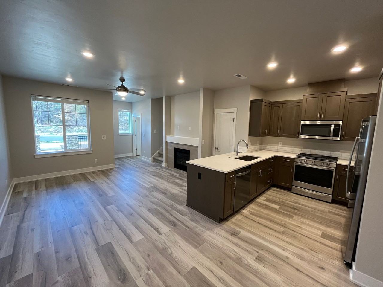 3024 Ne Terreo Pl #2 - Photo 6 of 21