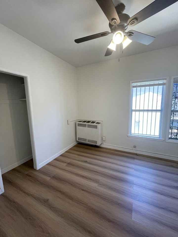 1095 Saint Louis Ave #K - Photo 6 of 8