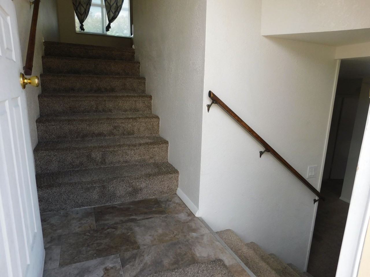 2776 Grant Ct - Photo 3 of 21