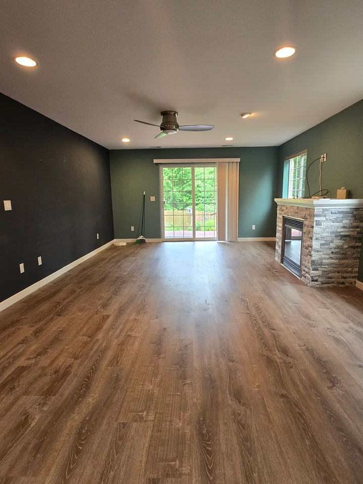 210 Brant Ln - Photo 3 of 22