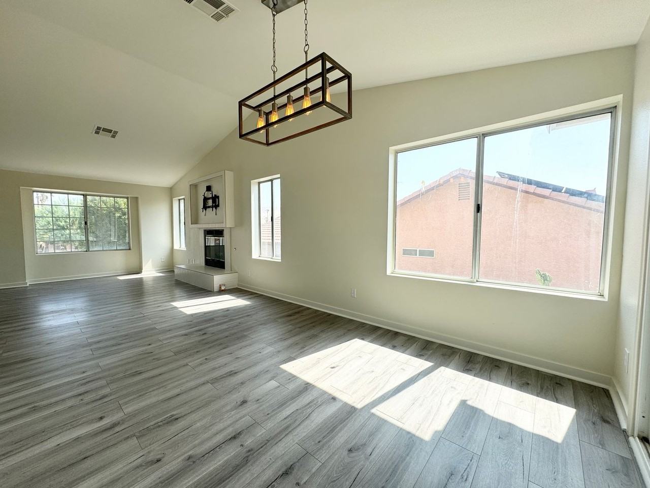 68745 Tachevah Dr - Photo 4 of 39
