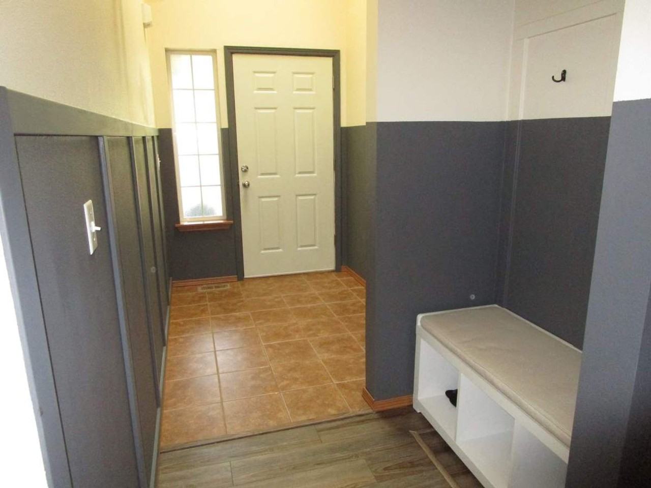 11119 Minterwood Dr Nw - Photo 3 of 28