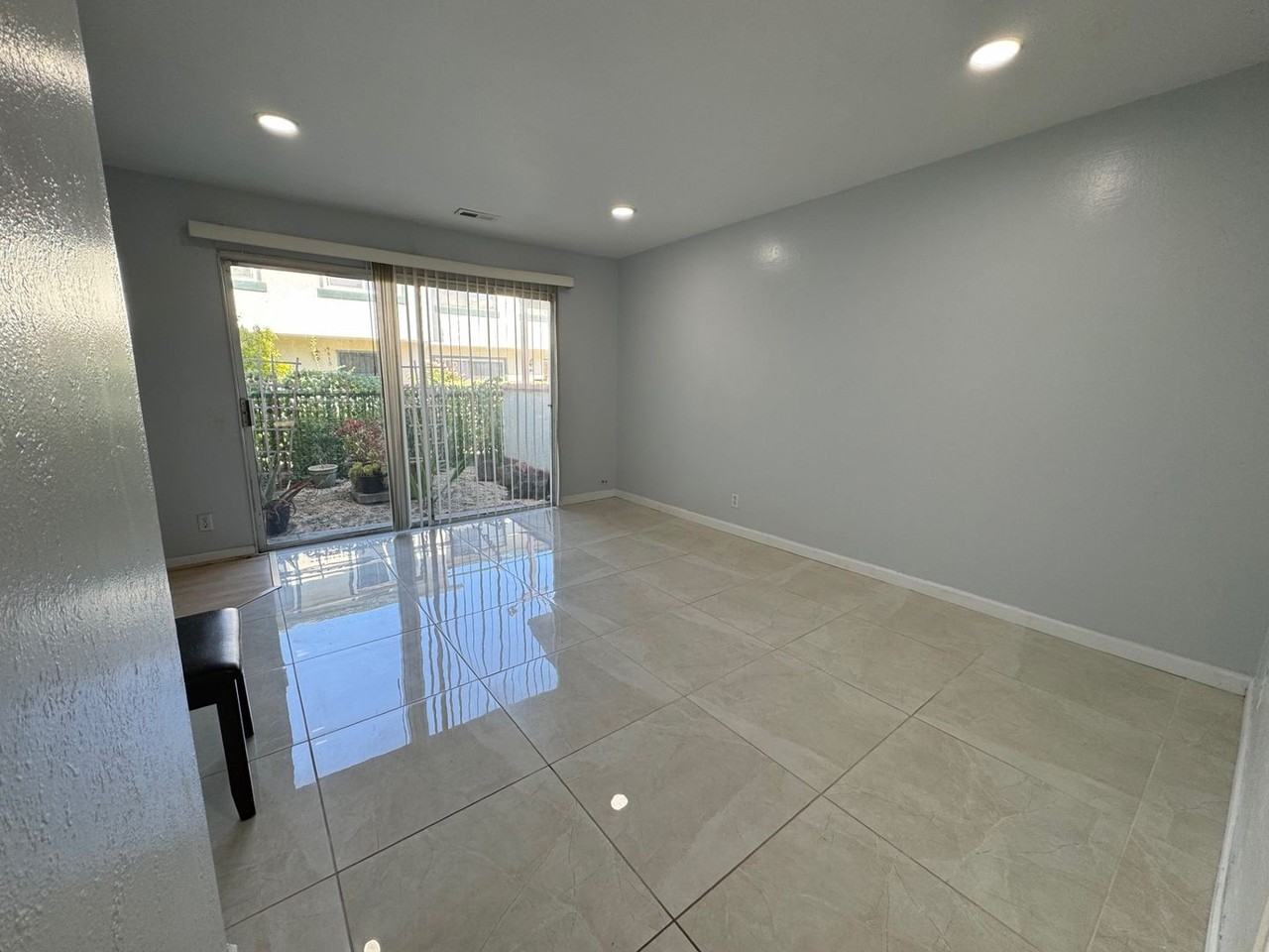 4428 Viejo Way - Photo 3 of 38