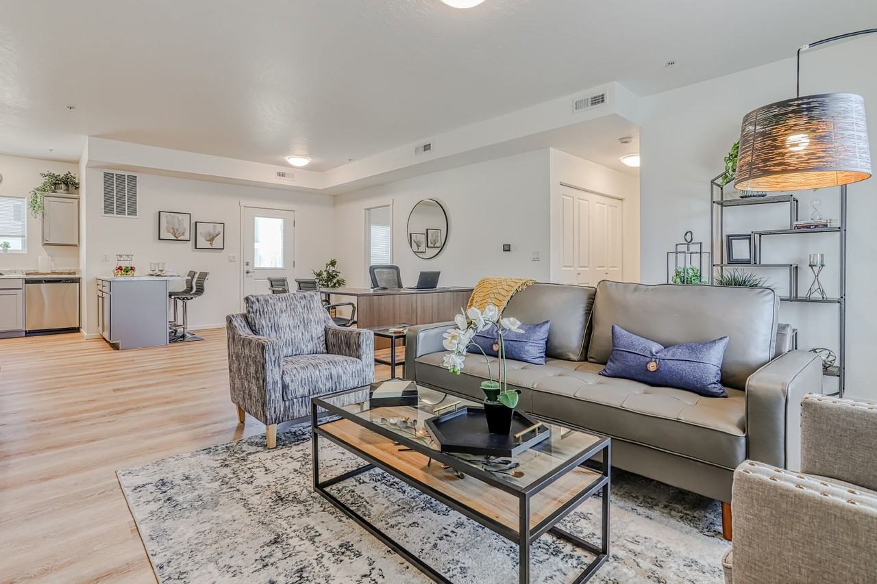 Ridgecrest Apartments - Photo 6 of 22