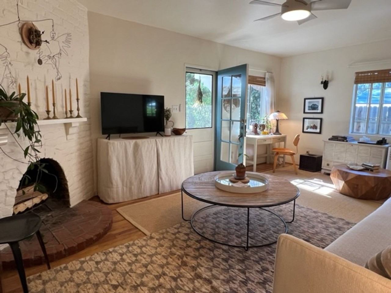 314 W Aliso St #A - Photo 2 of 19