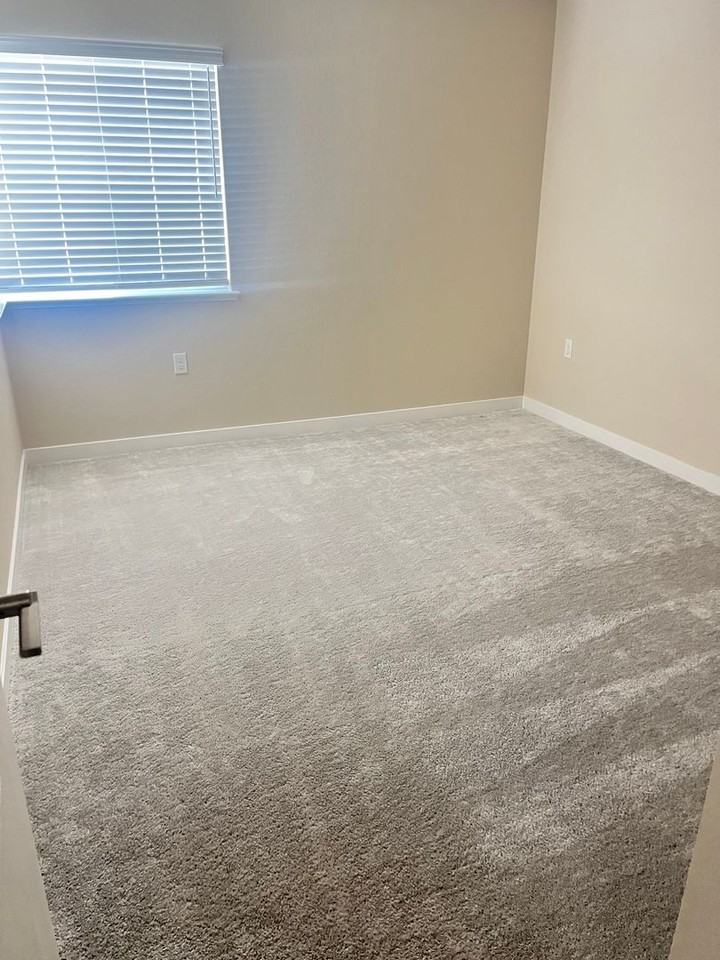 1208 Impression St - Photo 3 of 10