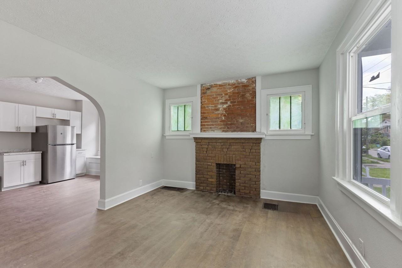 3642 W Liberty St - Photo 5 of 23