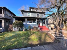 1615 Se 33rd Ave - Photo 1 of 1
