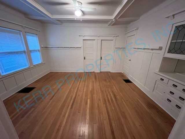1615 Se 33rd Ave - Photo 4 of 14